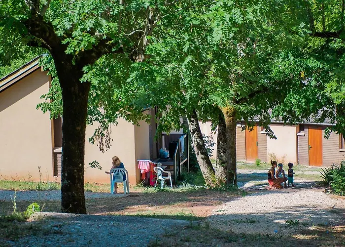 Village De De